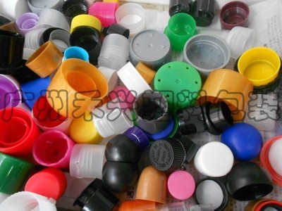 廣州市禾亦興塑料五金制品 專業(yè)供應手扣式噴頭、乳液泵等塑料制品